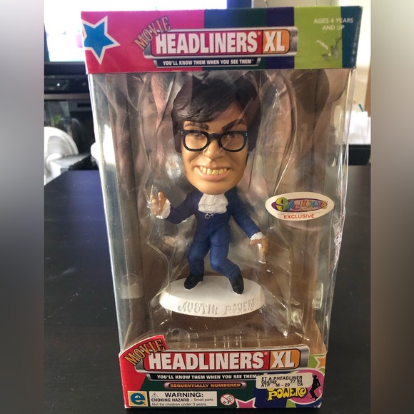 AUSTIN POWERS 🤩”GROOVY BABY” - Picture 3 of 13